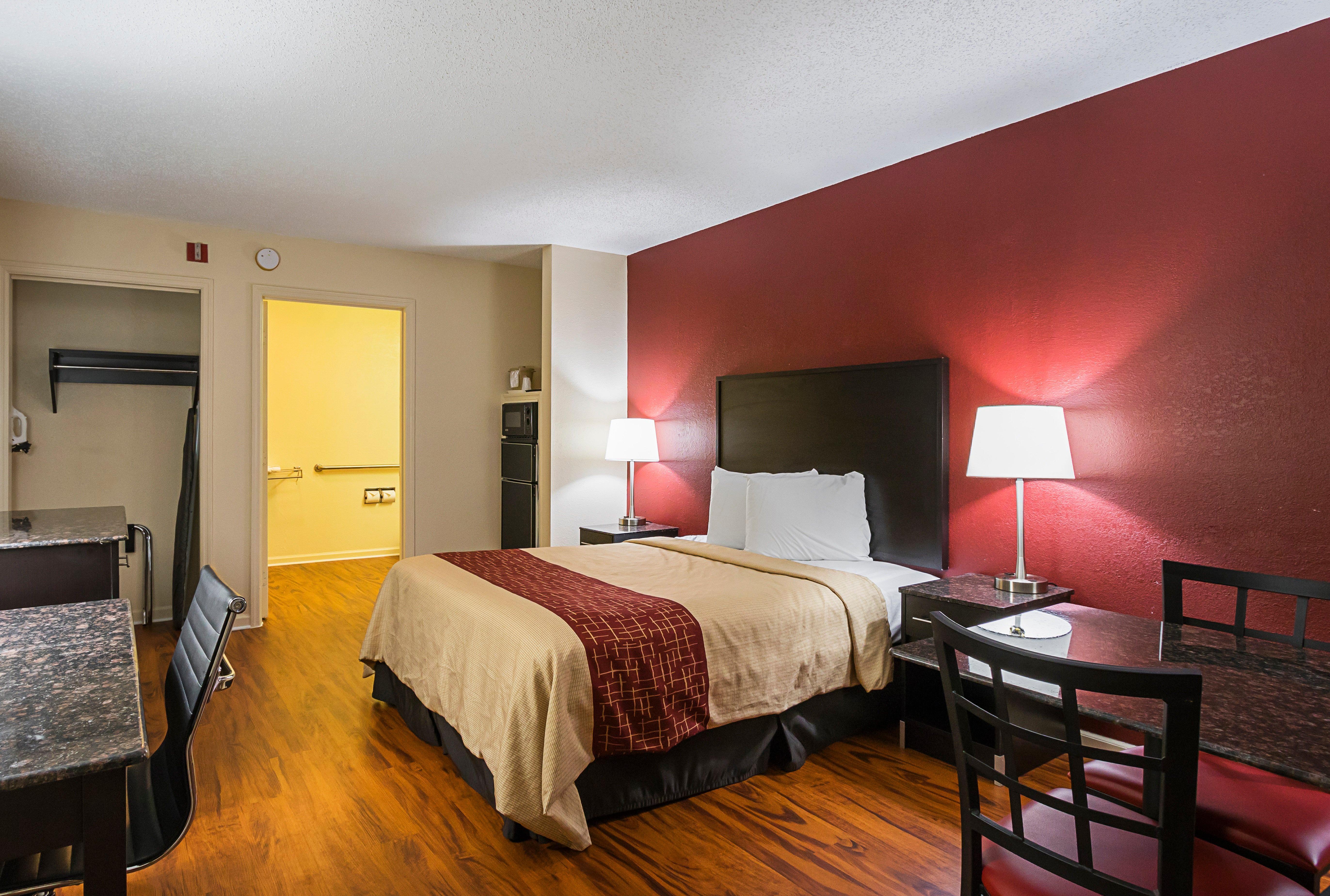 Red Roof Inn & Suites Scottsboro Dış mekan fotoğraf