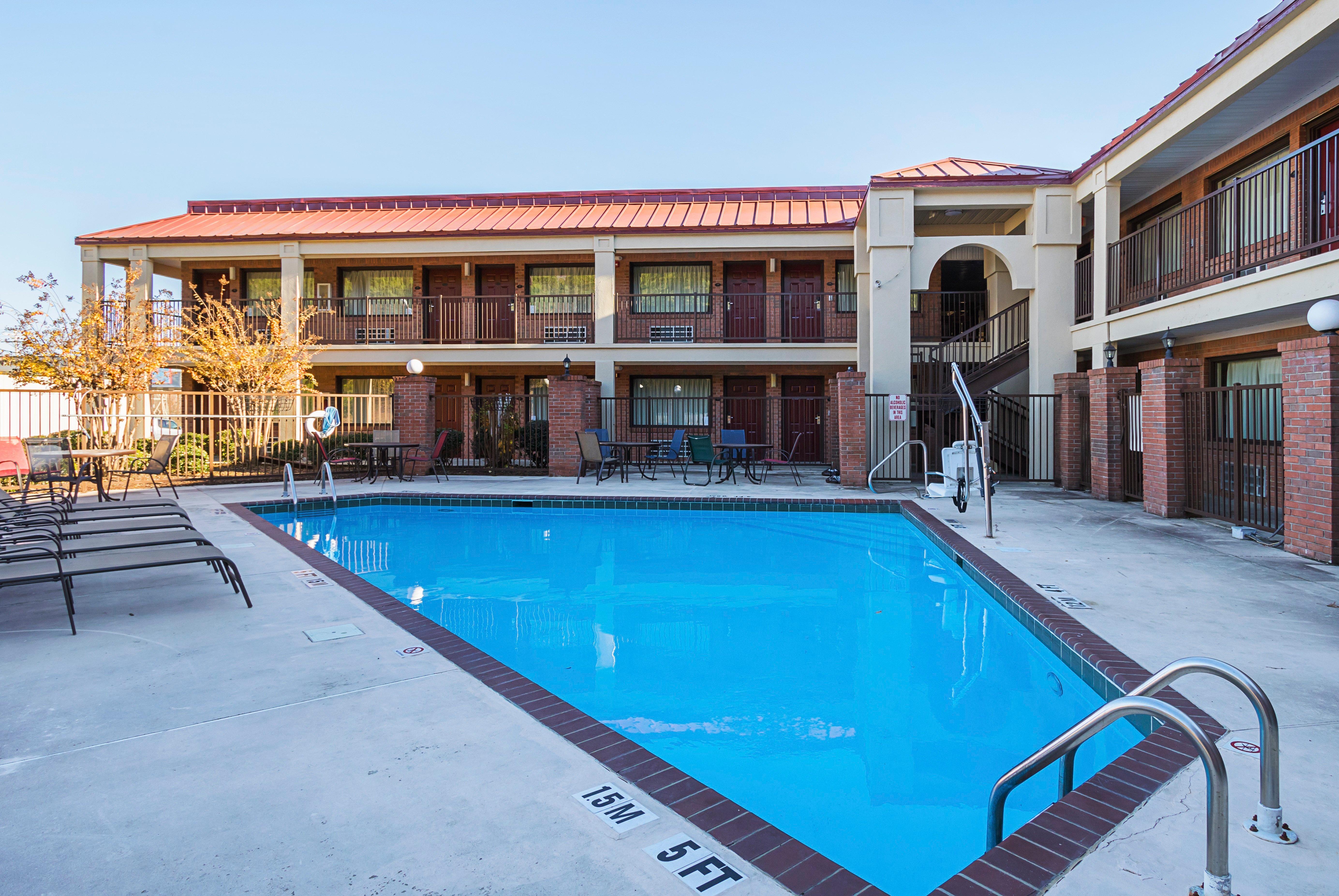 Red Roof Inn & Suites Scottsboro Dış mekan fotoğraf