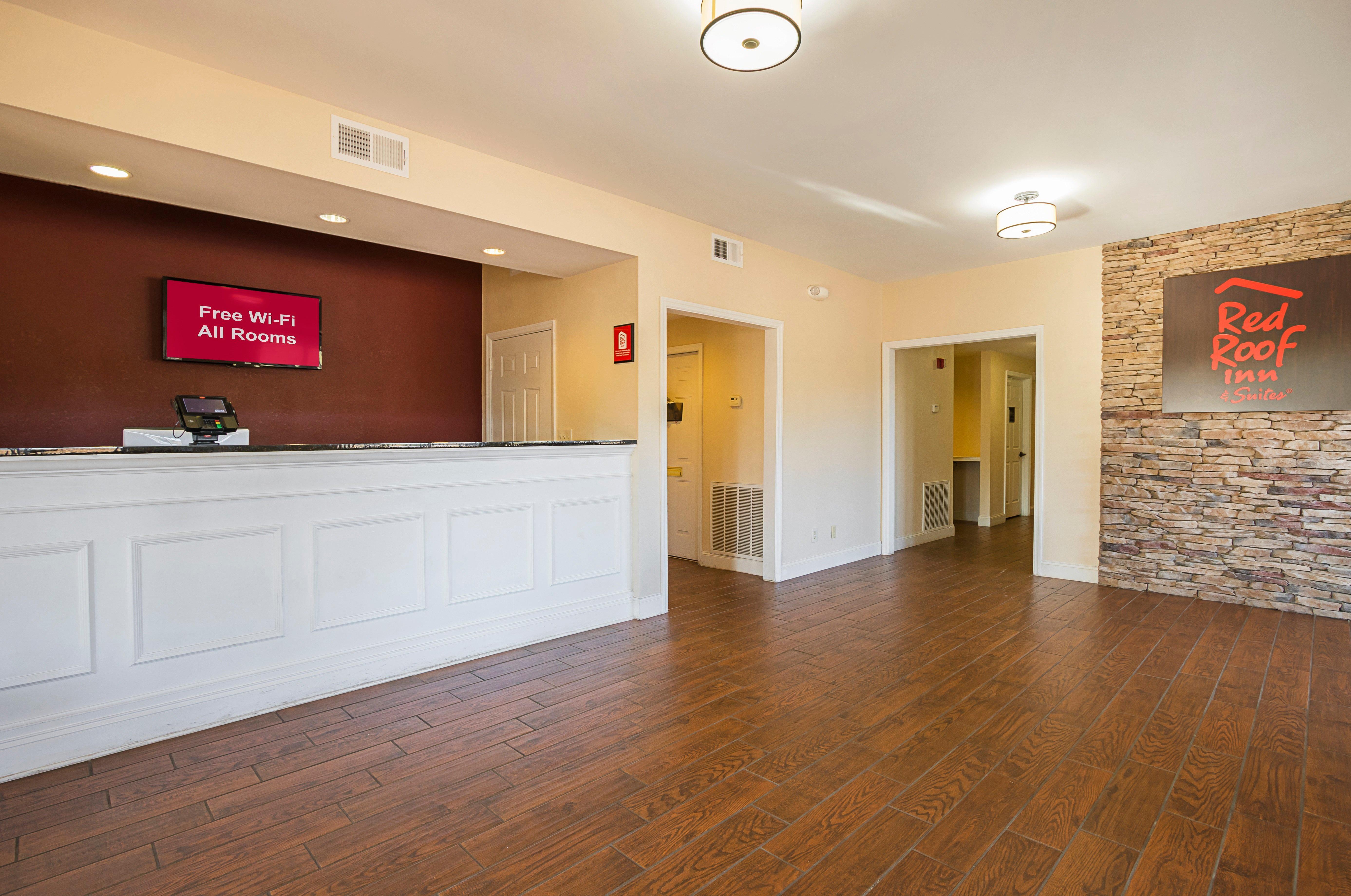 Red Roof Inn & Suites Scottsboro Dış mekan fotoğraf