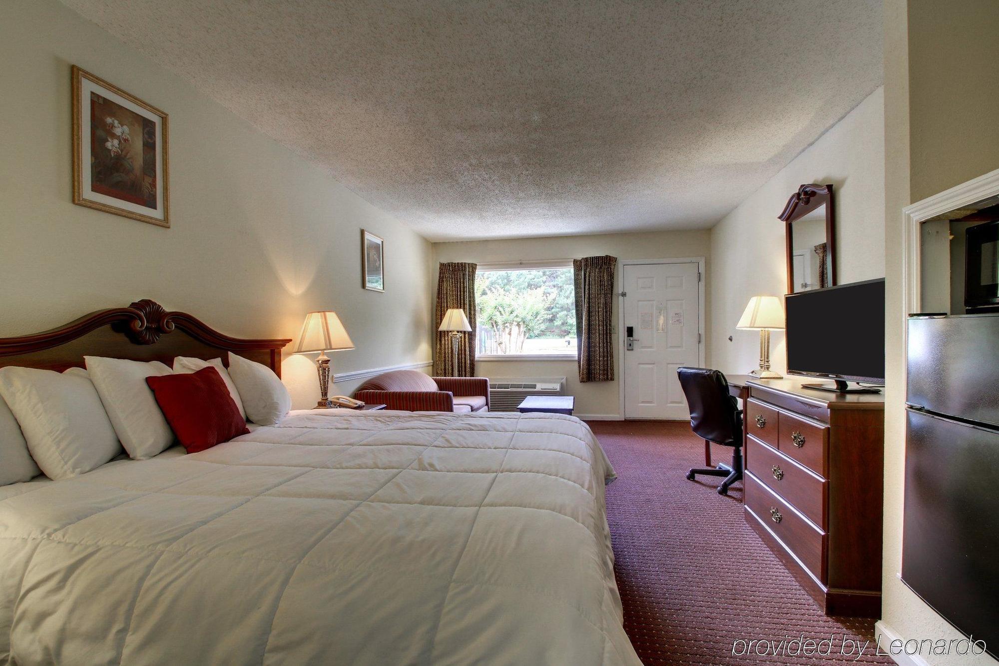 Red Roof Inn & Suites Scottsboro Dış mekan fotoğraf